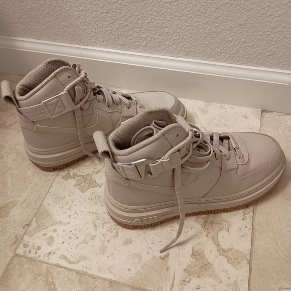 Womens Nike Air Force 1 Utility Fossil Stone 2.0 Trail Boot Snow Size 7.5 - Picture 5 of 9